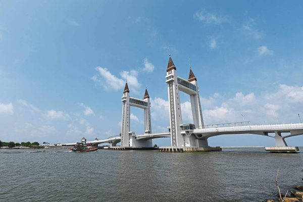 Terengganu (3H 2M)